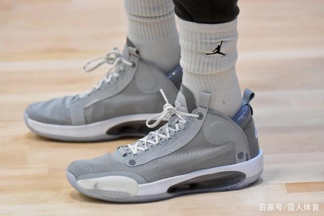 邮报：曼城希望填补罗德里的空缺